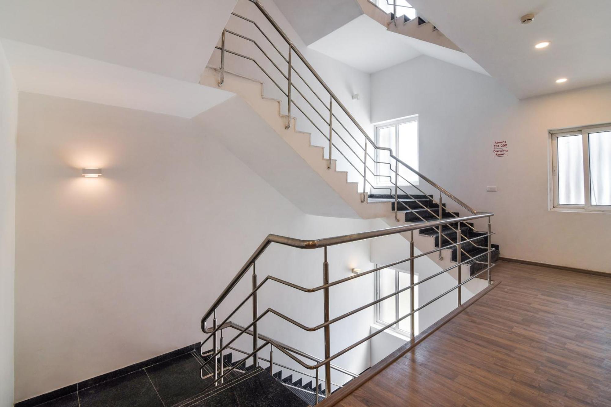 Super Townhouse Xotel Τσενάι Εξωτερικό φωτογραφία