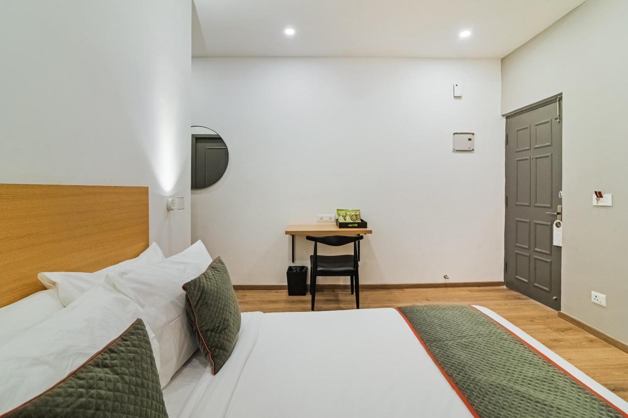 Super Townhouse Xotel Τσενάι Εξωτερικό φωτογραφία