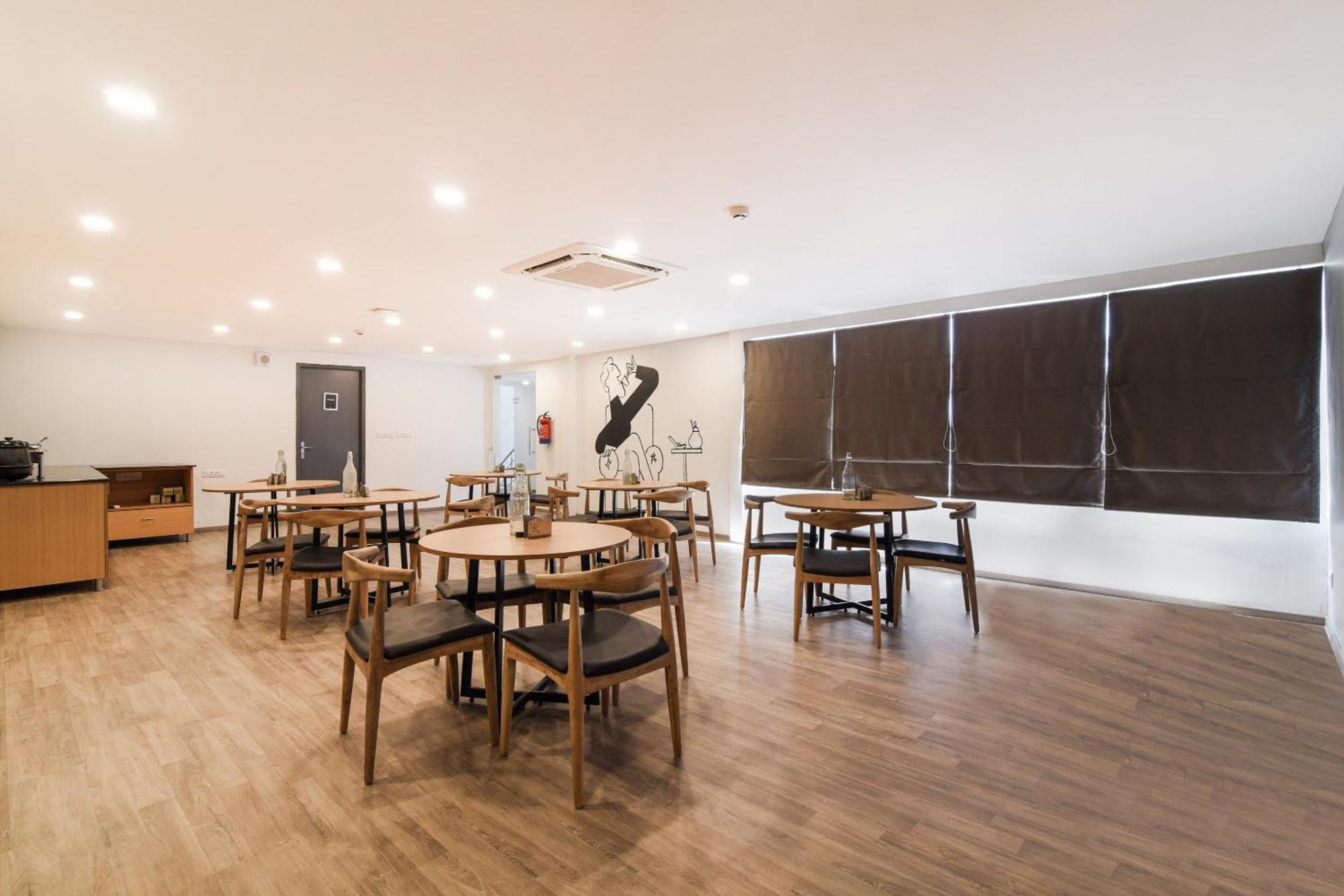Super Townhouse Xotel Τσενάι Εξωτερικό φωτογραφία